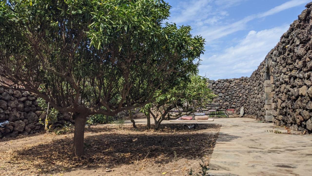 Horizon Pantelleria Acomodação com café da manhã Campobello Exterior foto