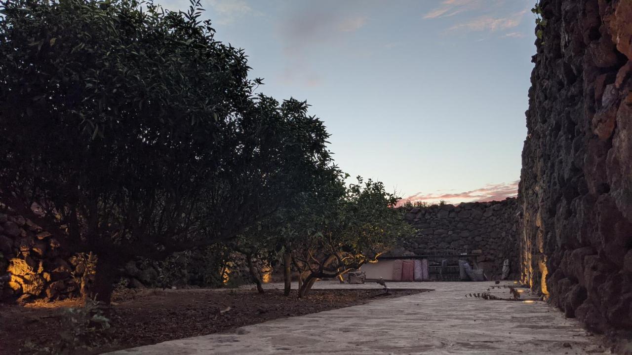 Horizon Pantelleria Acomodação com café da manhã Campobello Exterior foto